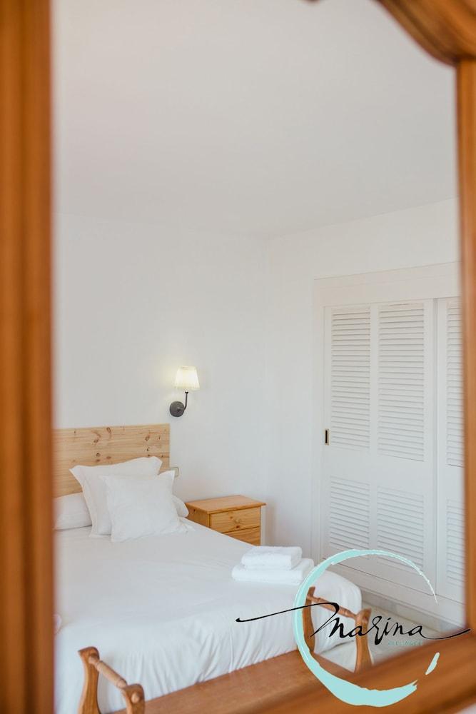 Apartamentos Marina Villages La Herradura  Exteriör bild
