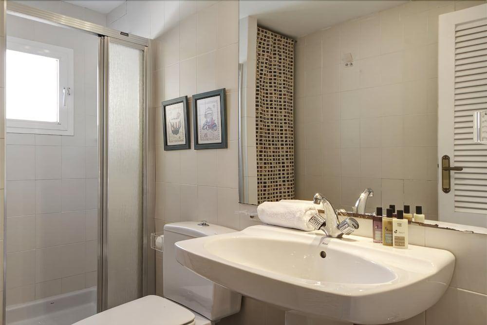 Apartamentos Marina Villages La Herradura  Exteriör bild