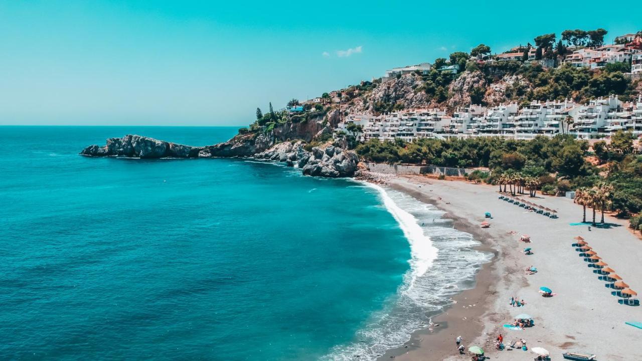 Apartamentos Marina Villages La Herradura  Exteriör bild