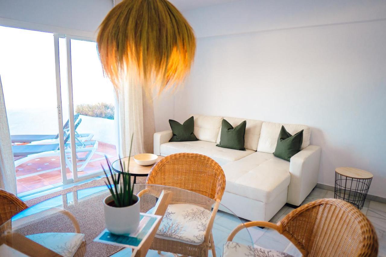 Apartamentos Marina Villages La Herradura  Exteriör bild