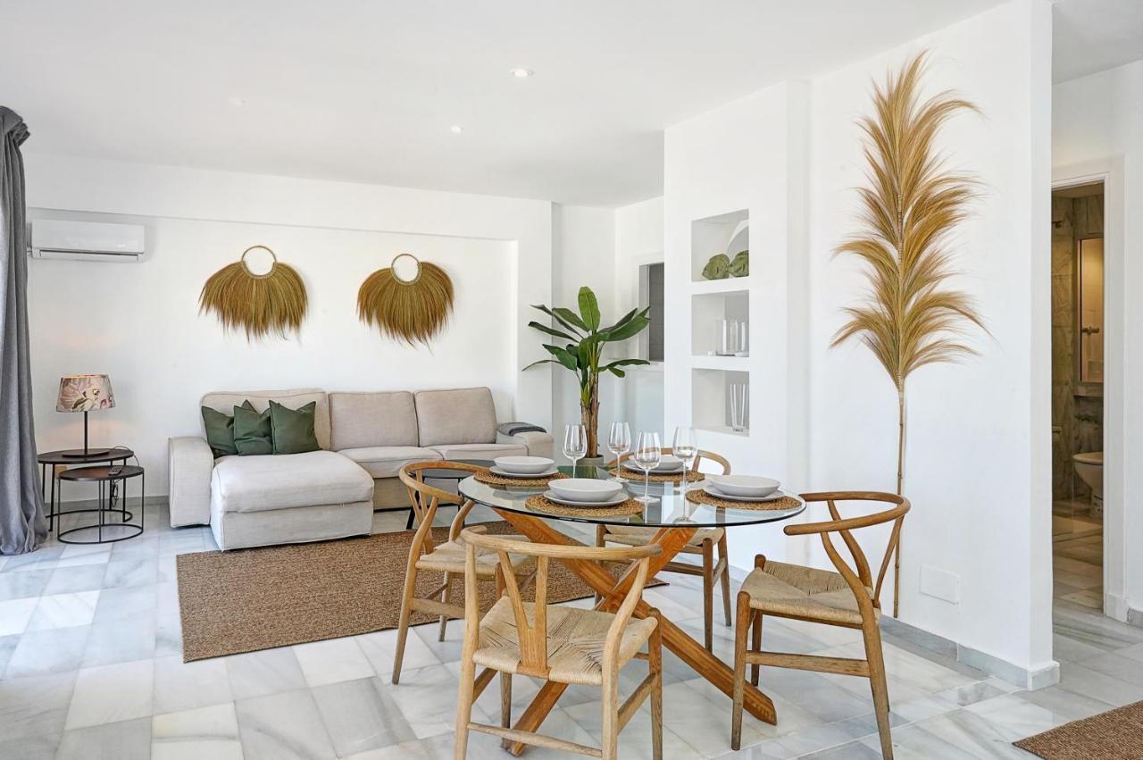 Apartamentos Marina Villages La Herradura  Exteriör bild