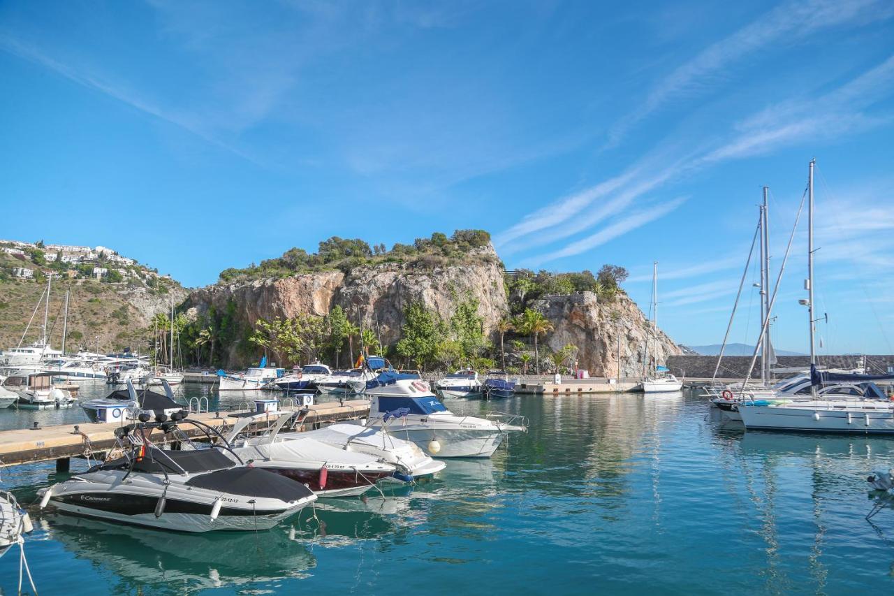 Apartamentos Marina Villages La Herradura  Exteriör bild